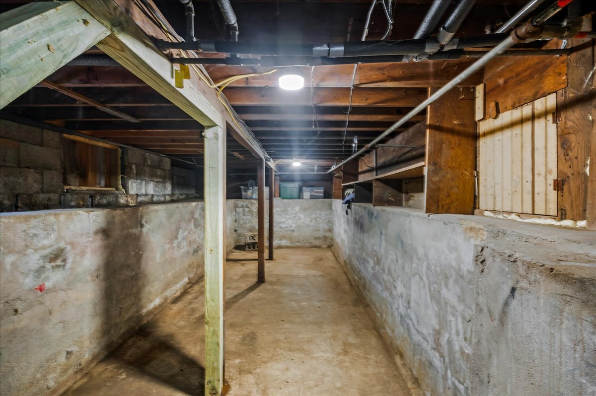 1320 S New Haven Avenue Property Photo 25