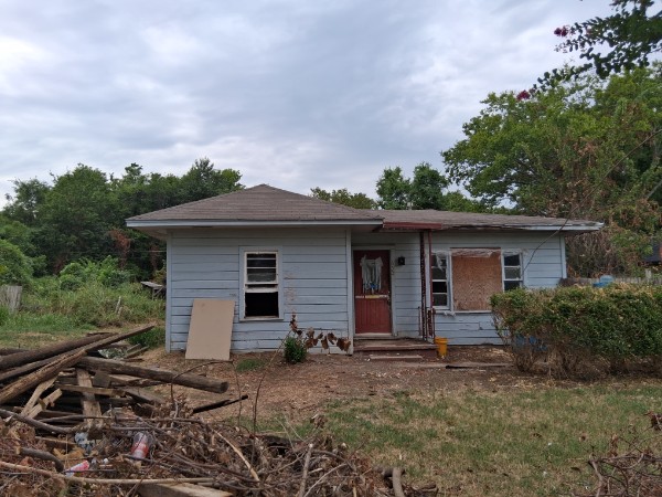 653 N 12th Street Property Photo 1