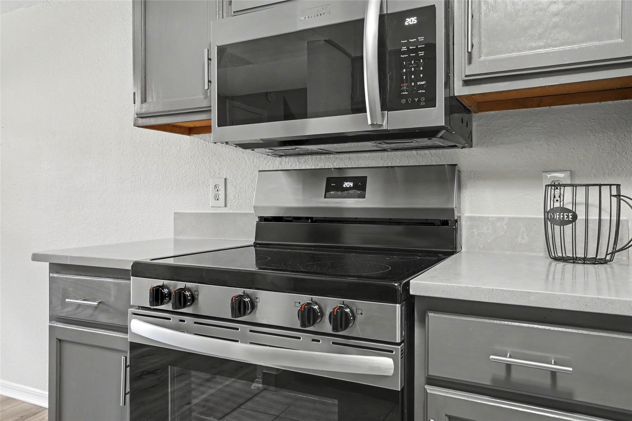 9023 S Delaware Avenue 607 Property Photo 25