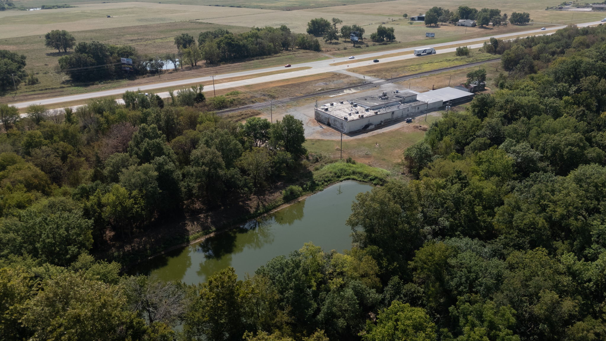 2875 N Highway 69 Property Photo 3