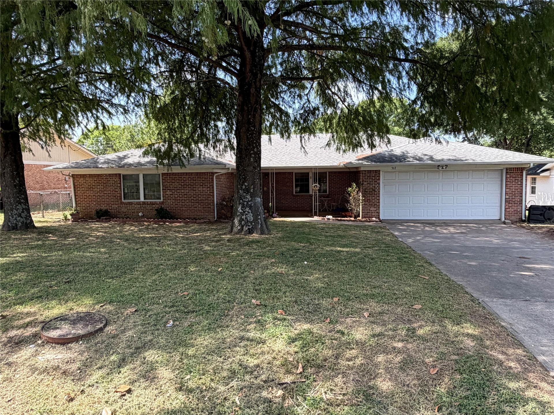 517 Webb Avenue Property Photo 1