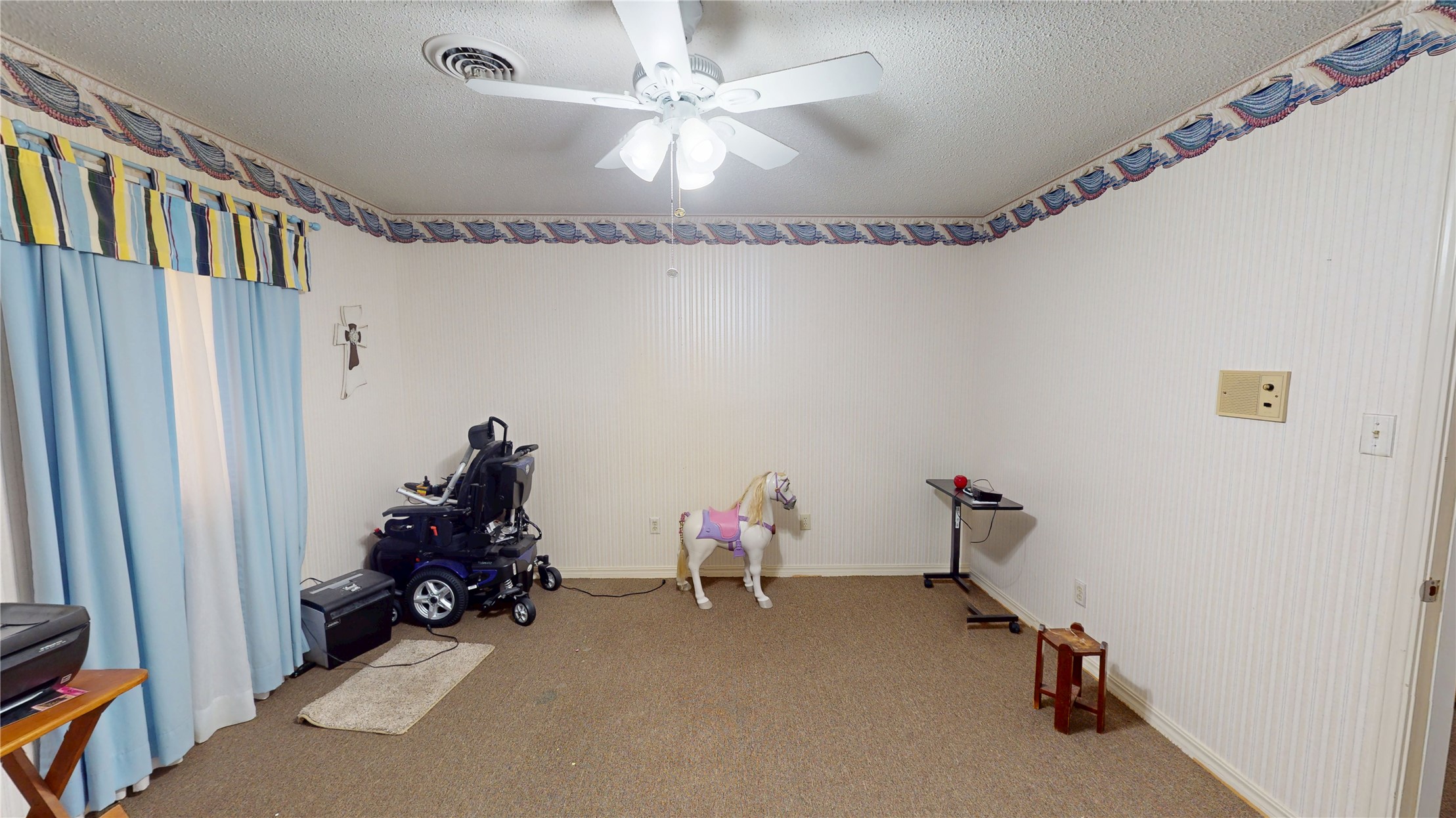 517 Webb Avenue Property Photo 8