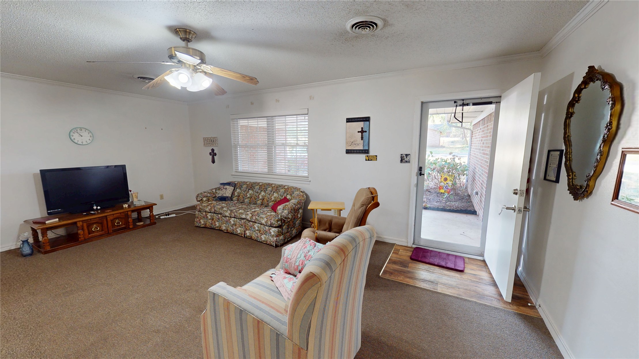 517 Webb Avenue Property Photo 9