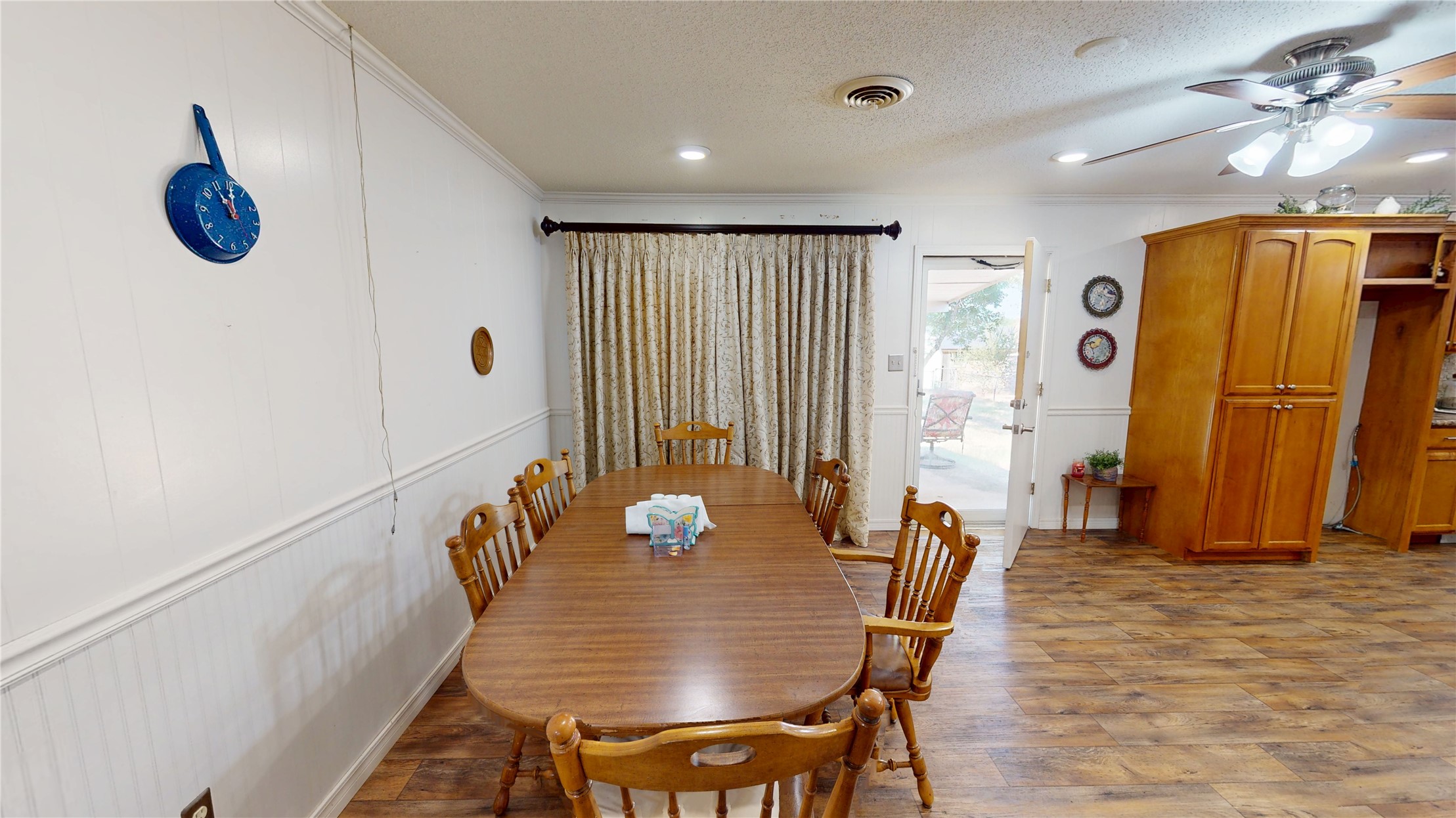 517 Webb Avenue Property Photo 10