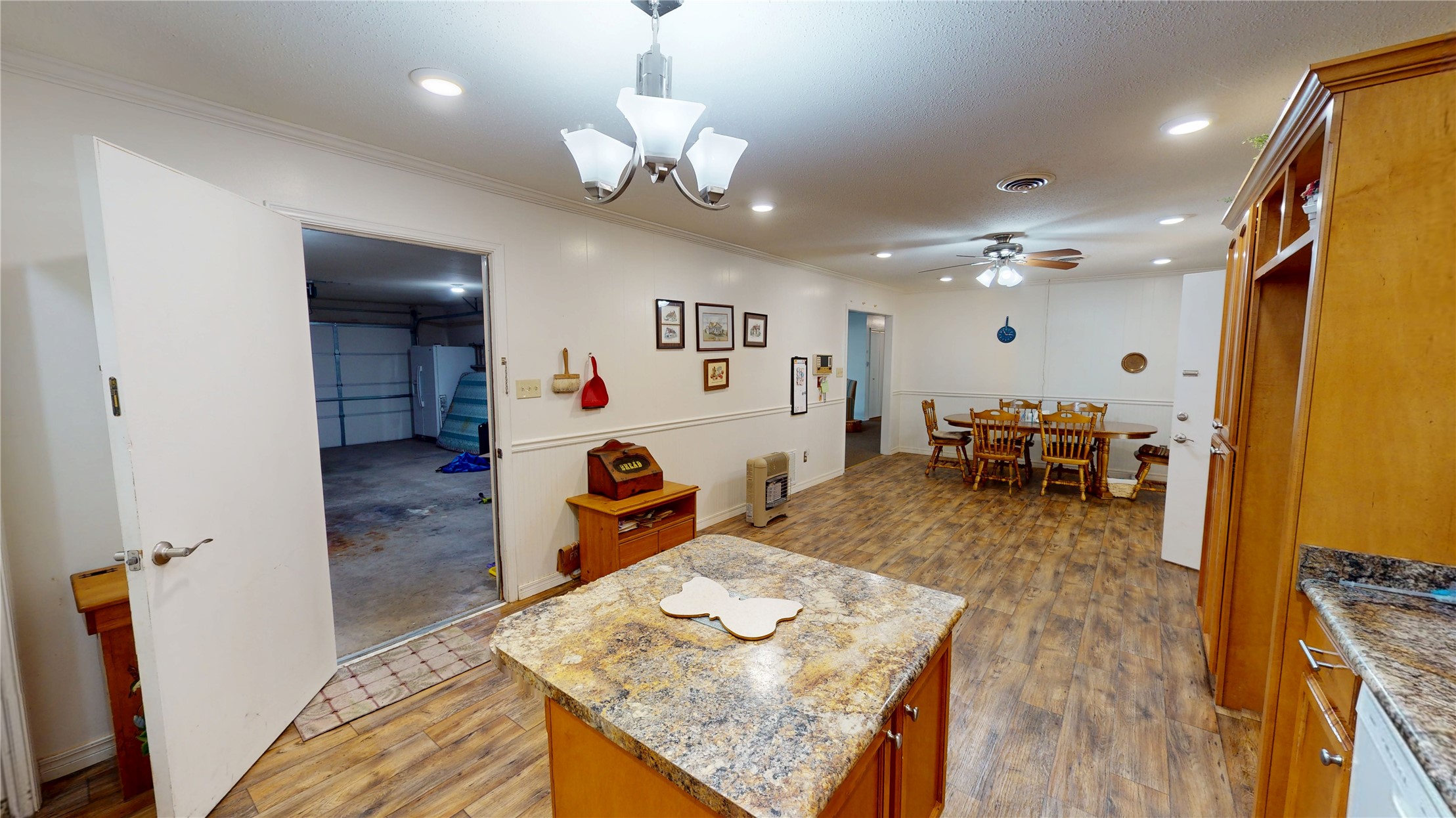 517 Webb Avenue Property Photo 14