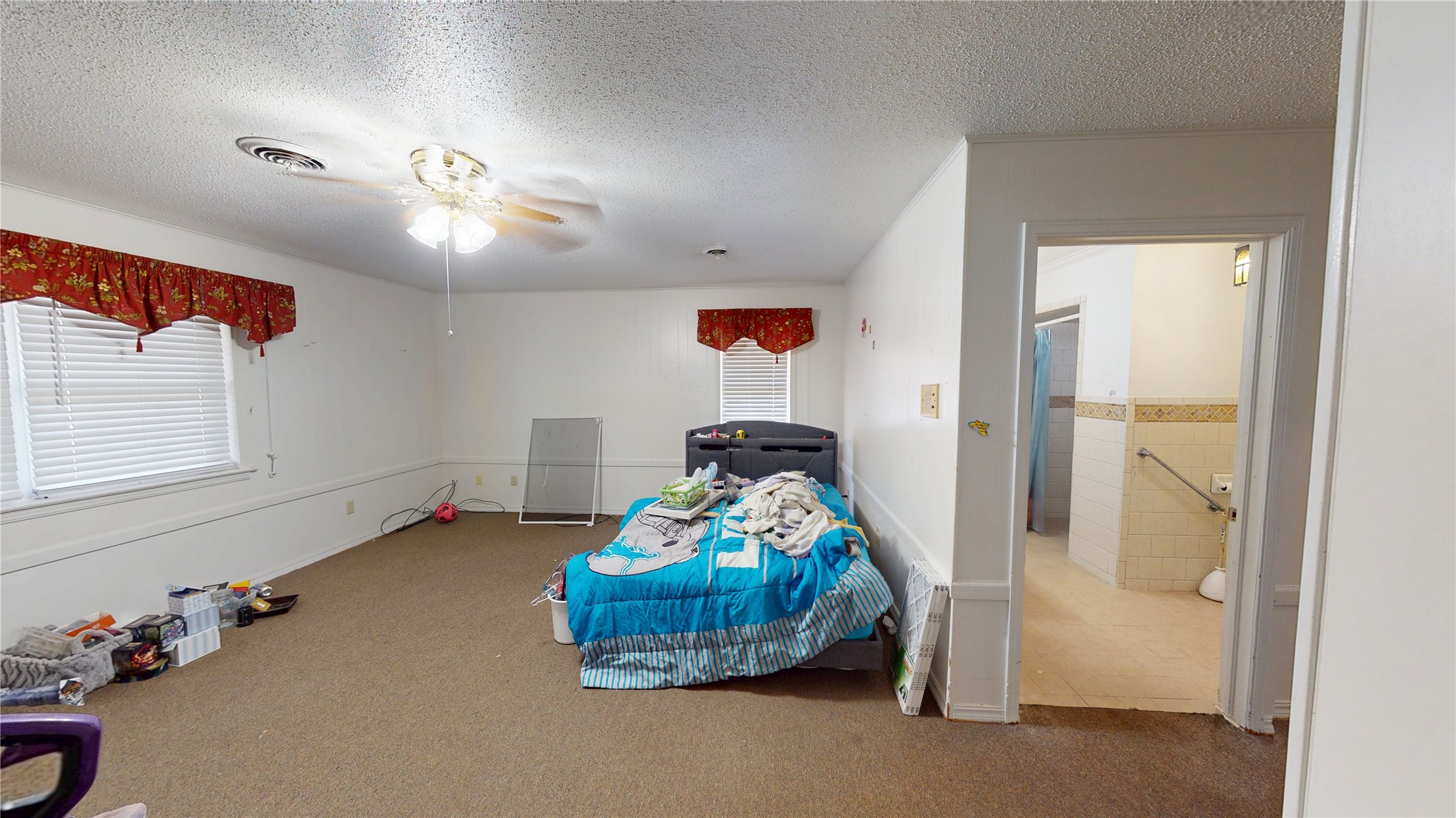517 Webb Avenue Property Photo 25