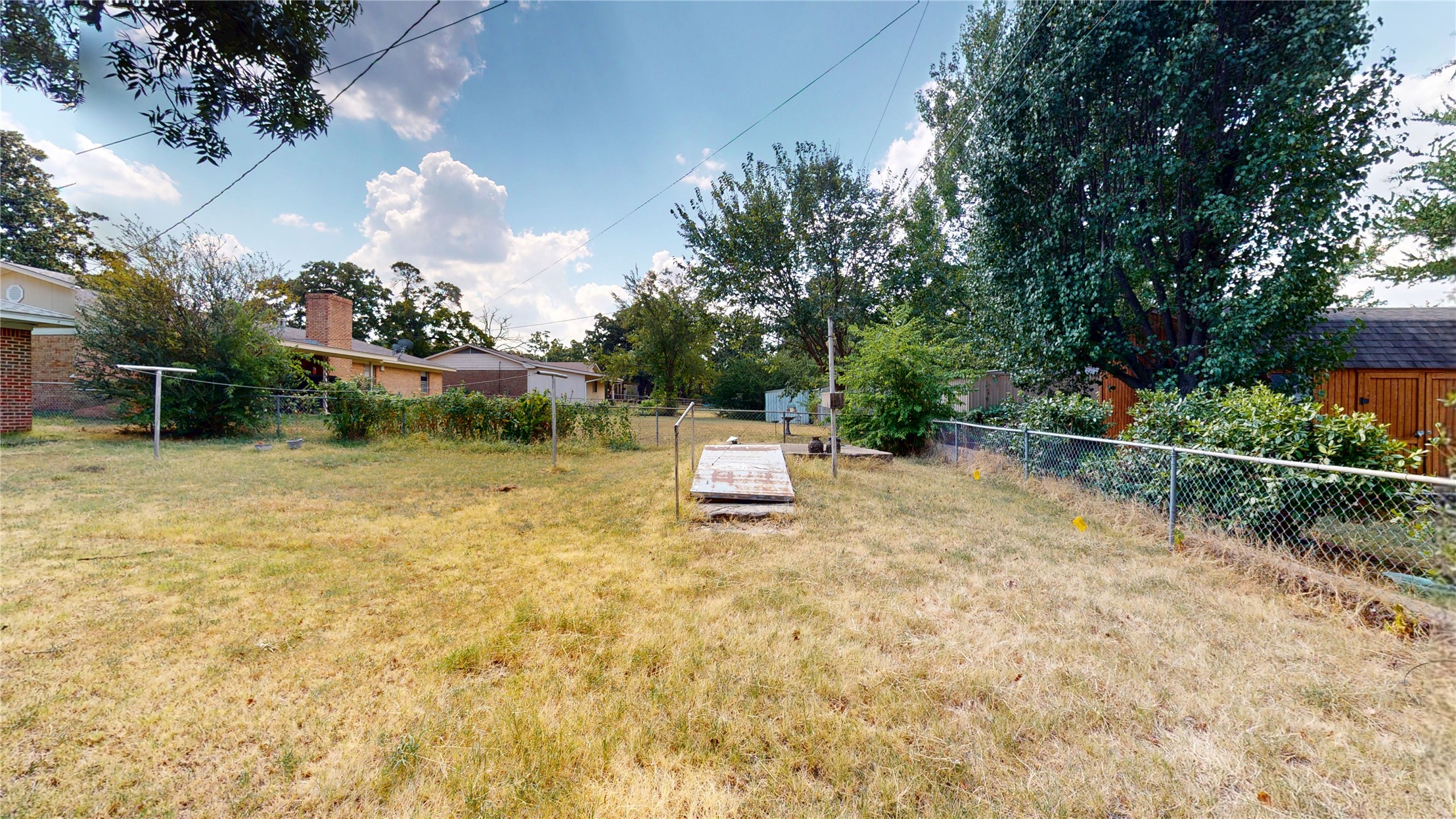 517 Webb Avenue Property Photo 29