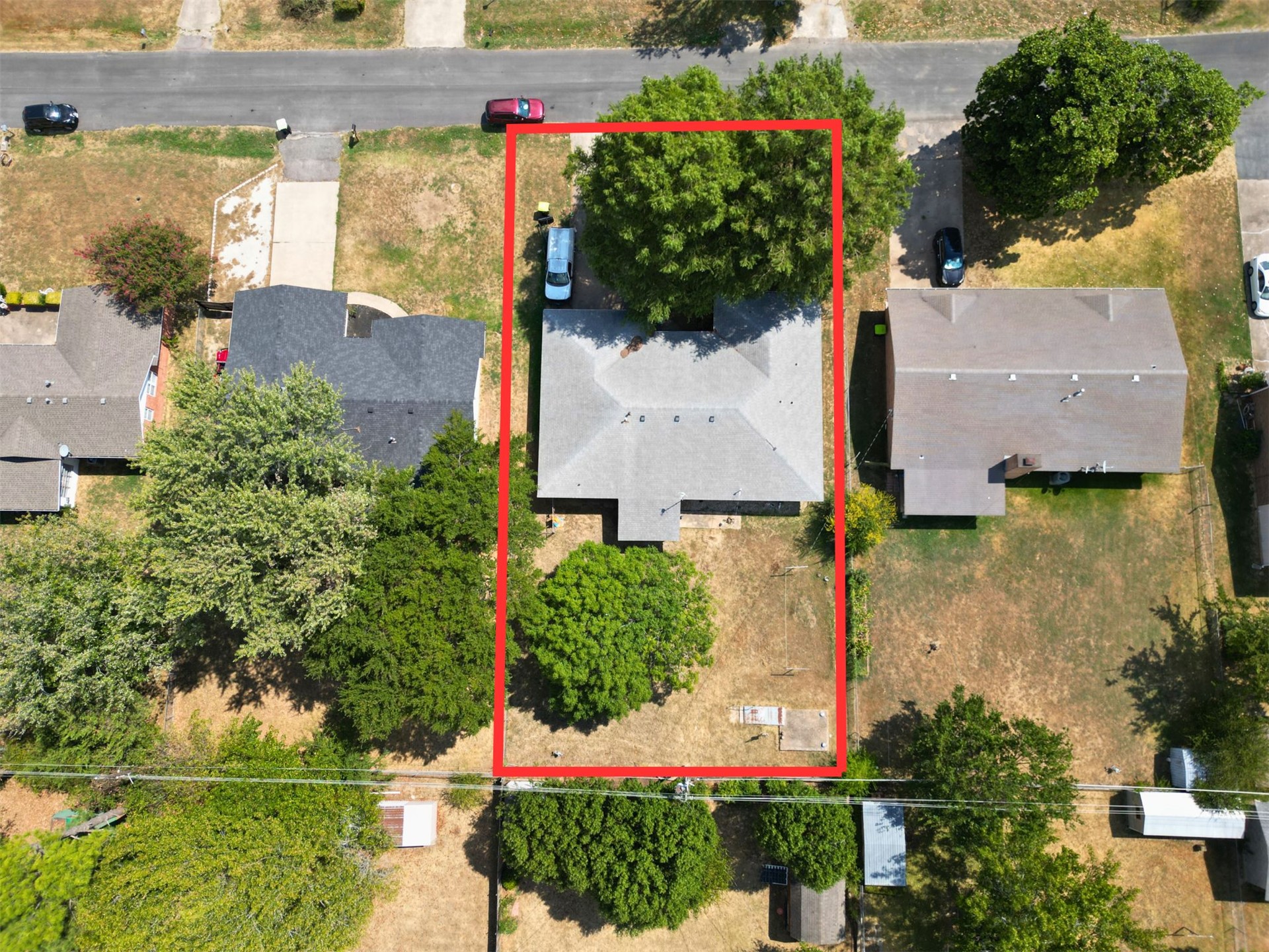 517 Webb Avenue Property Photo 33