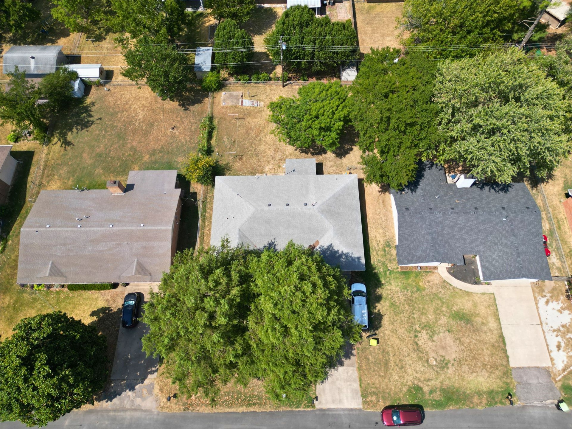 517 Webb Avenue Property Photo 34