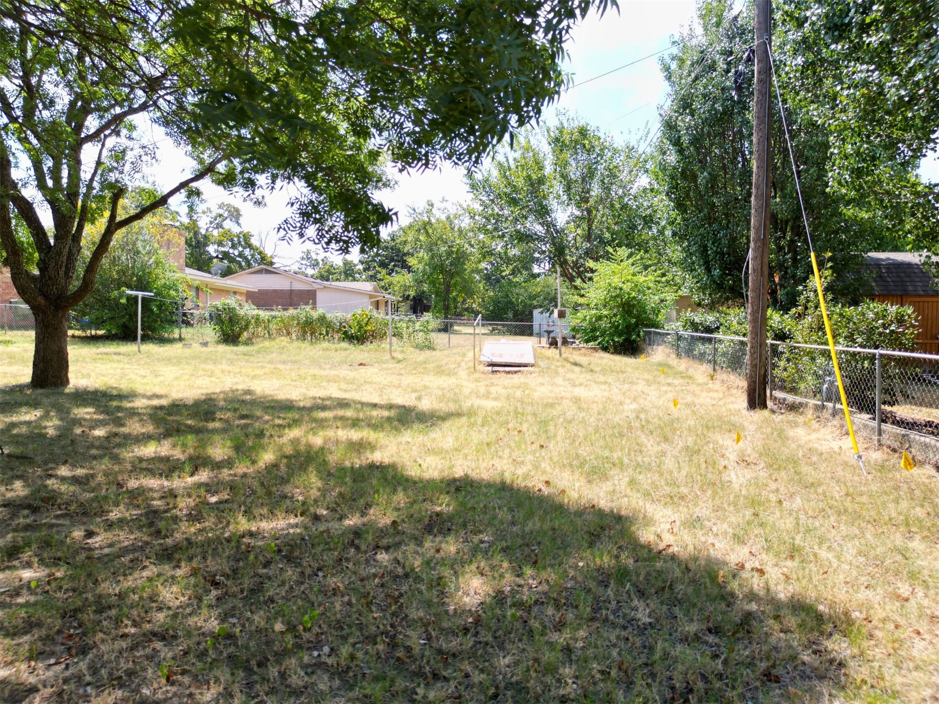 517 Webb Avenue Property Photo 44