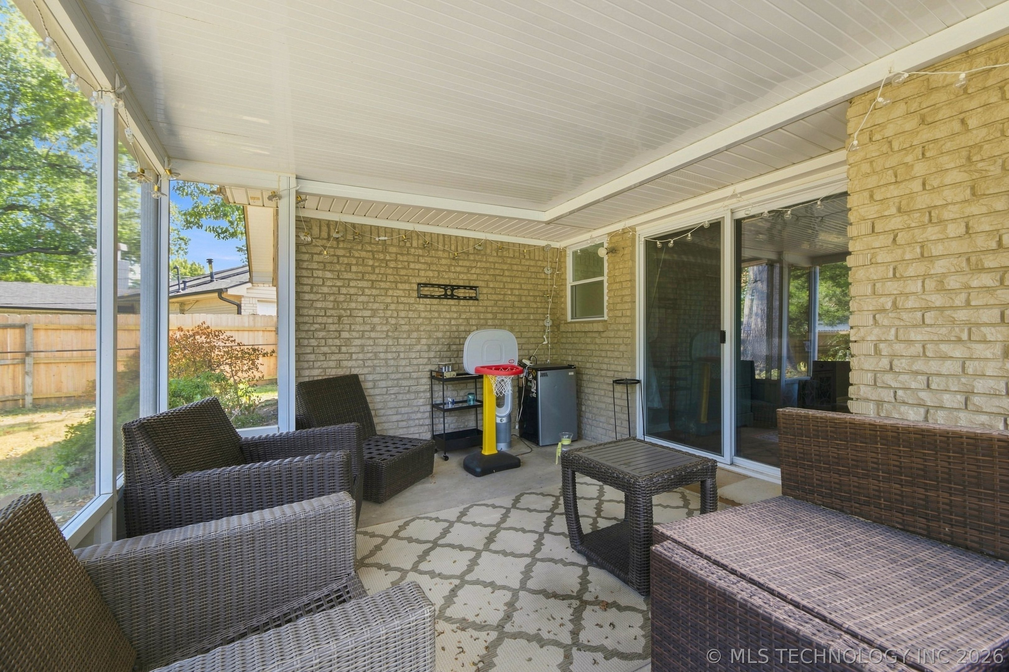 6619 E 57th Street Property Photo 26