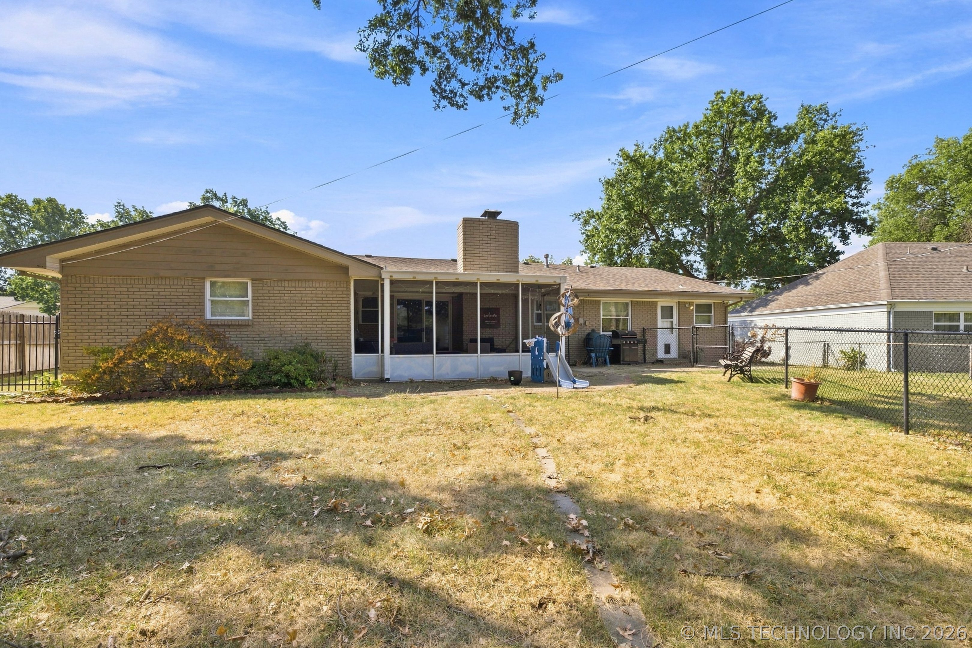 6619 E 57th Street Property Photo 29