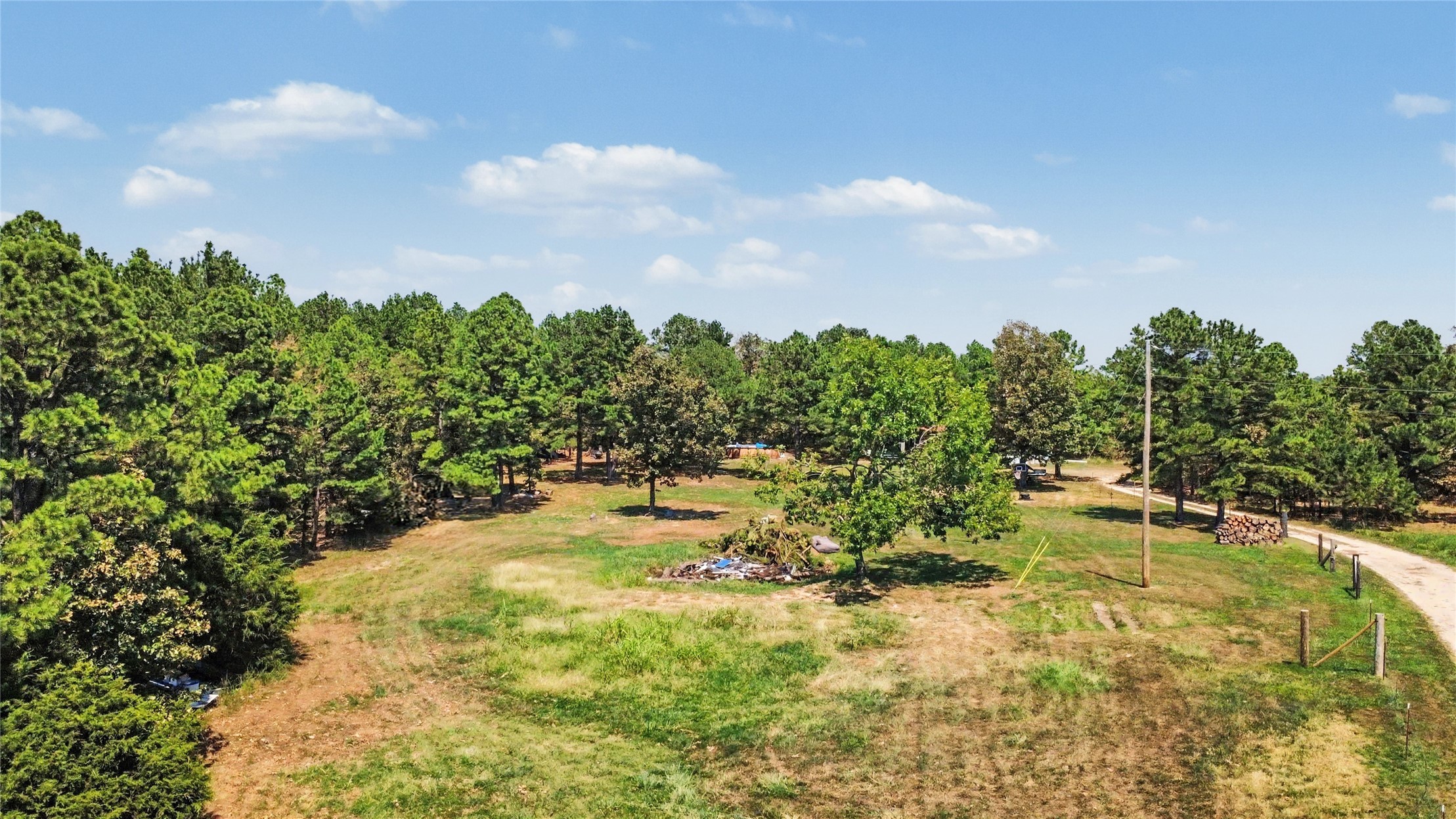 23884 E 808 Road Property Photo 4