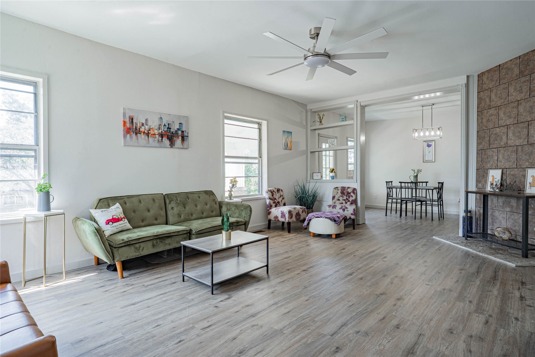 1719 Leahy Avenue Property Photo 2