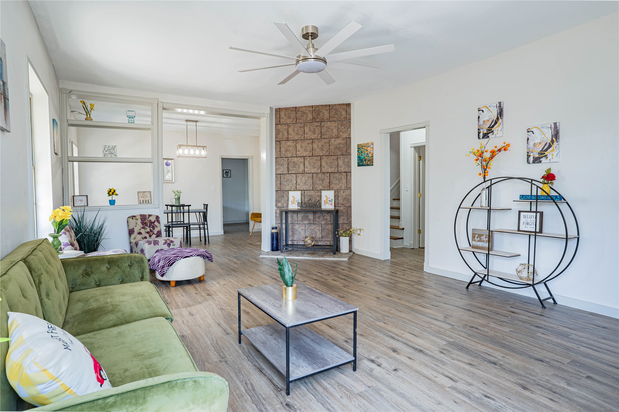 1719 Leahy Avenue Property Photo 3