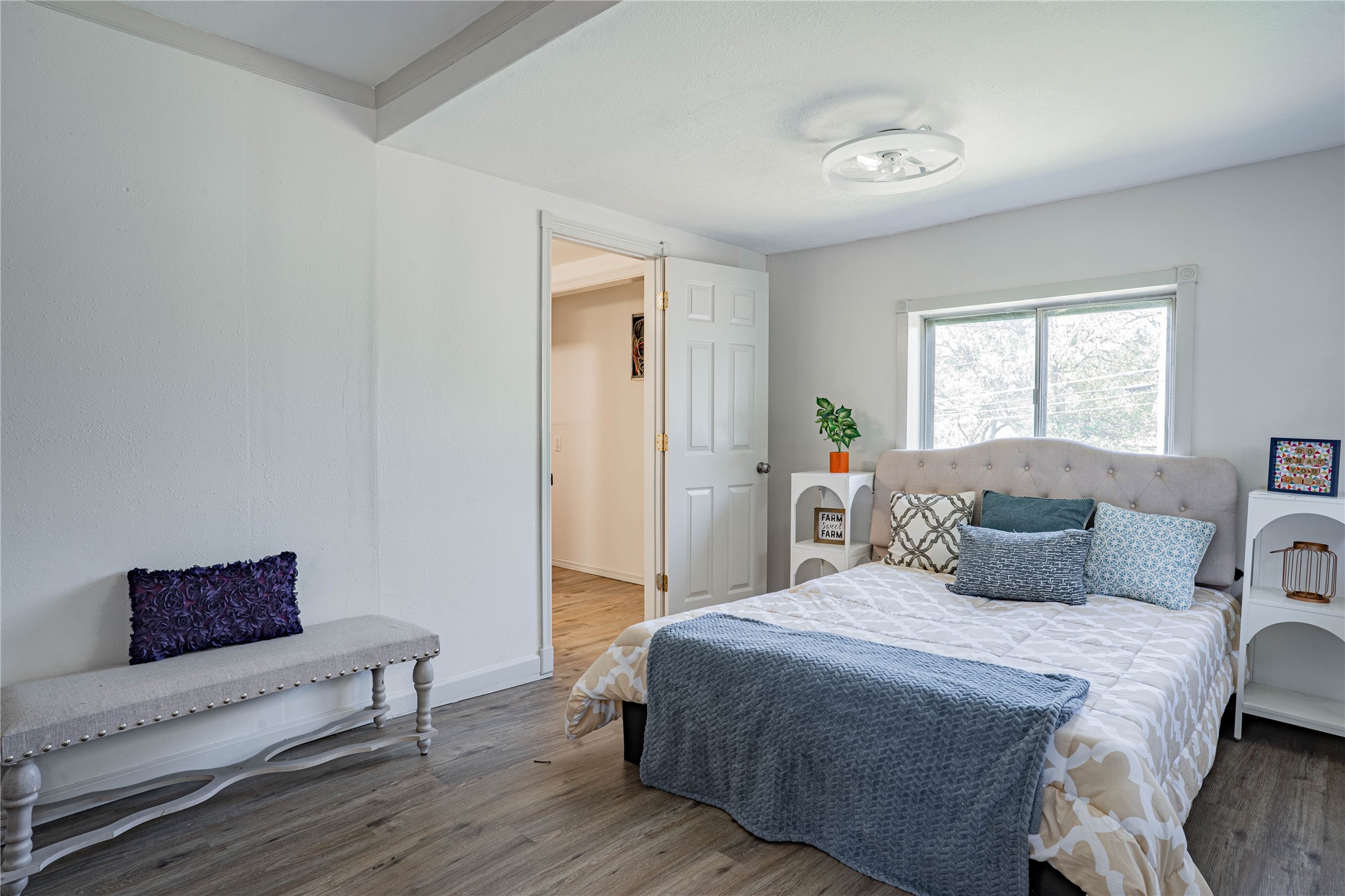1719 Leahy Avenue Property Photo 25
