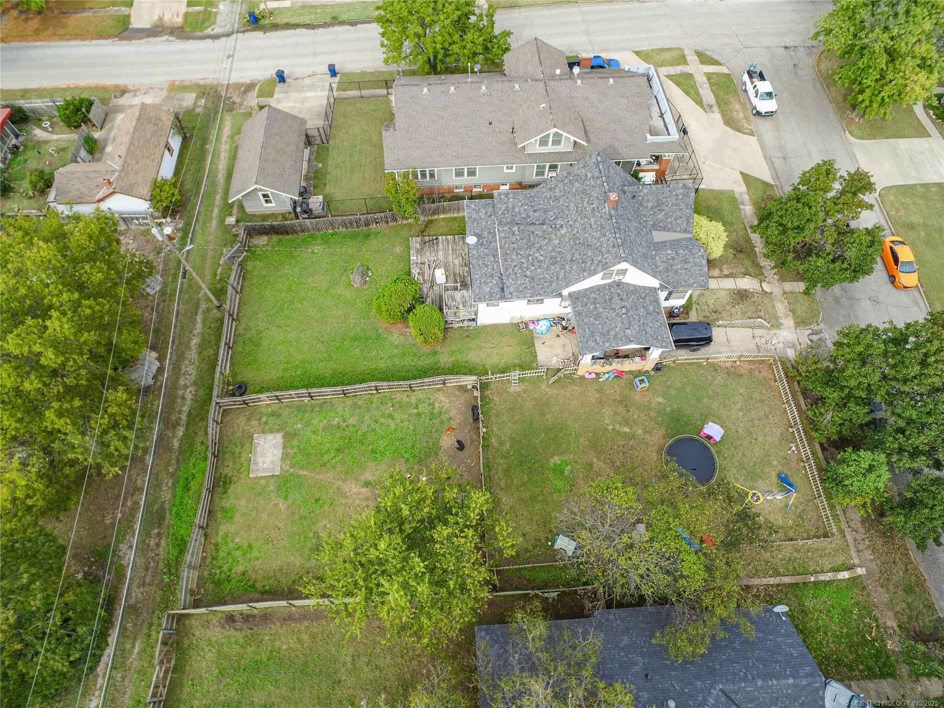 1719 Leahy Avenue Property Photo 29