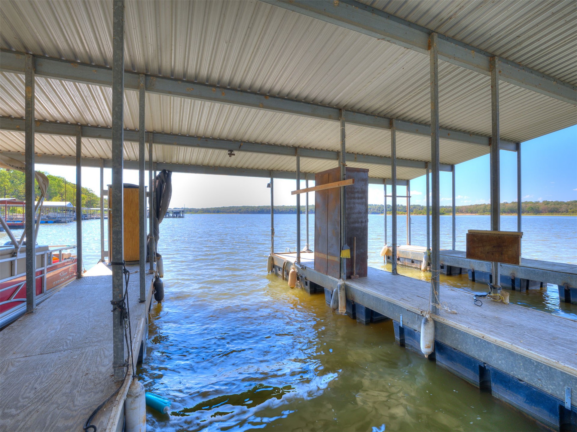 417861 E Branum S Property Photo 6