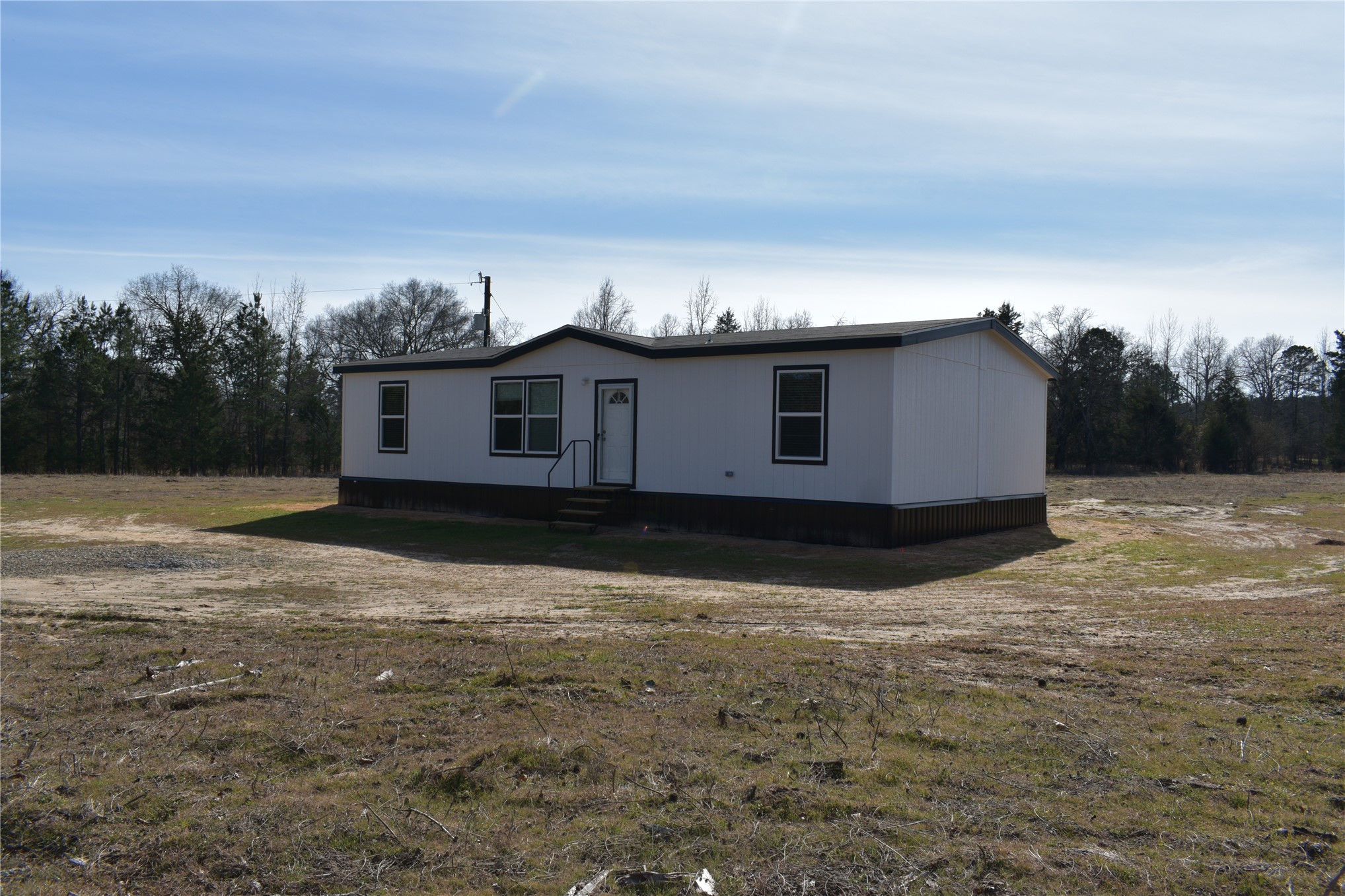 532 N 4360 Road Property Photo 1