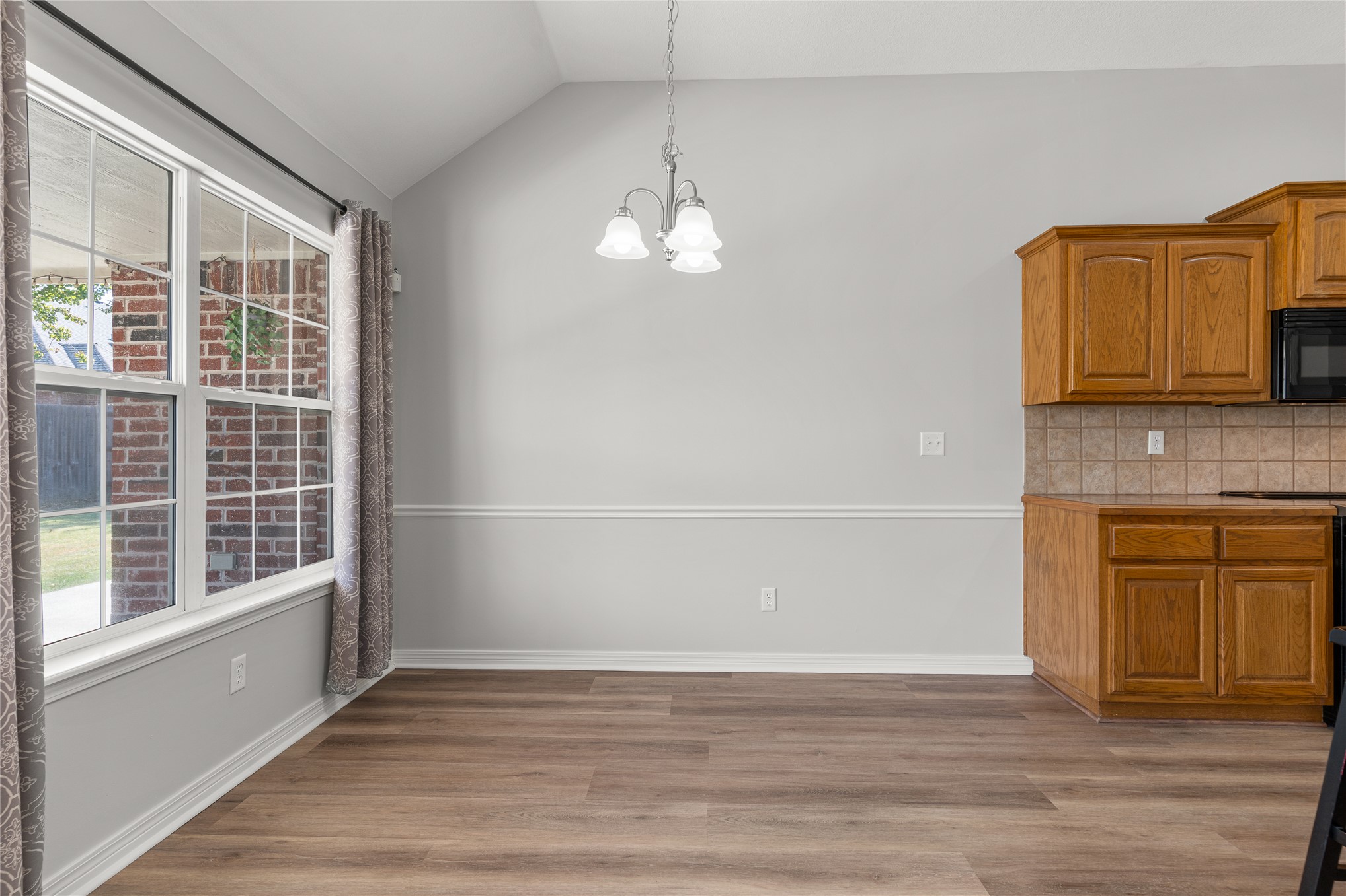 11511 E 102nd Street North Property Photo 16