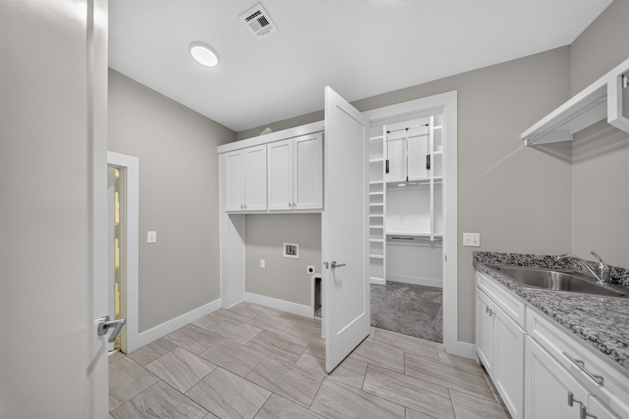 12719 S 4th Street Property Photo 41