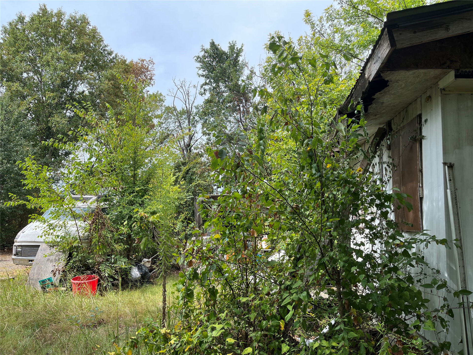 18606 Lock And Dam Road Property Photo 8