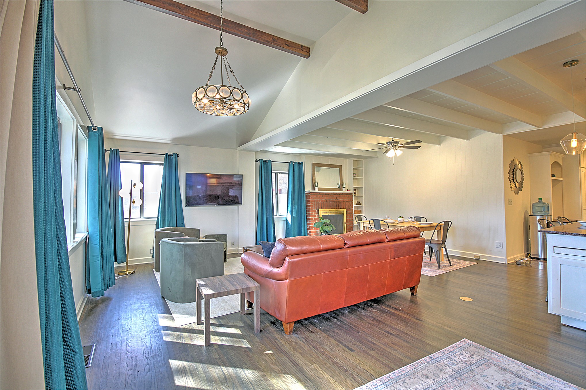 1336 S Indian Avenue Property Photo 3