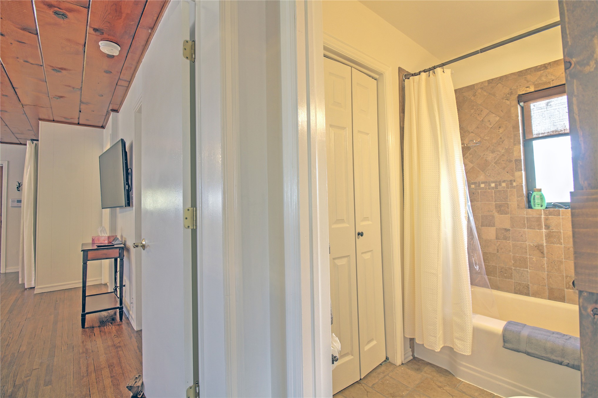 1336 S Indian Avenue Property Photo 30