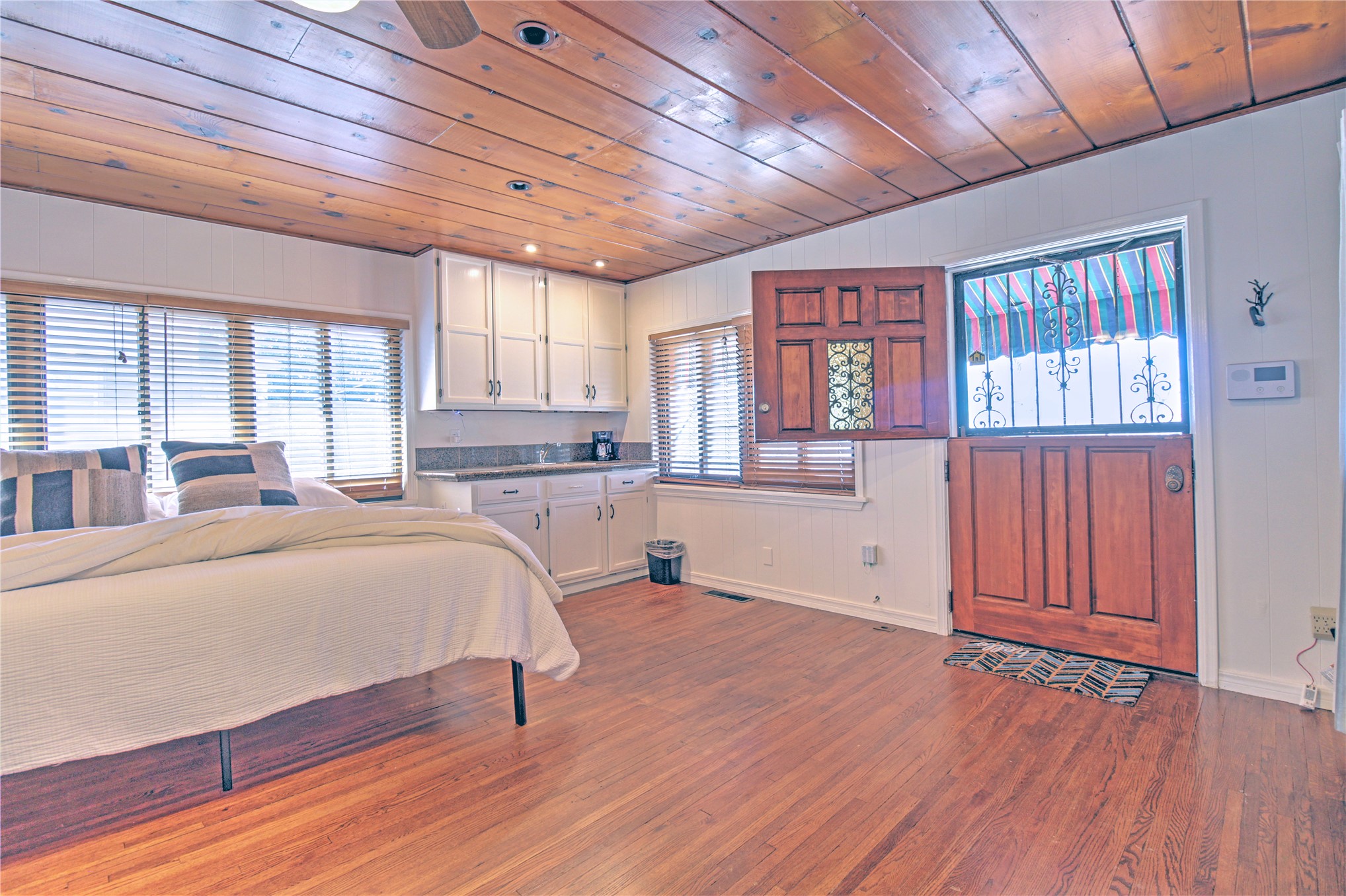 1336 S Indian Avenue Property Photo 43