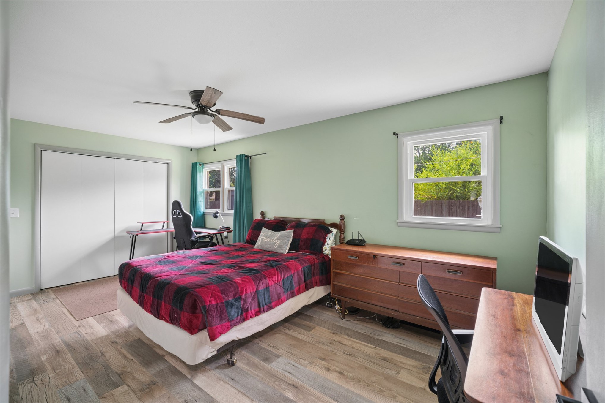 605 S Thompson Street Property Photo 15