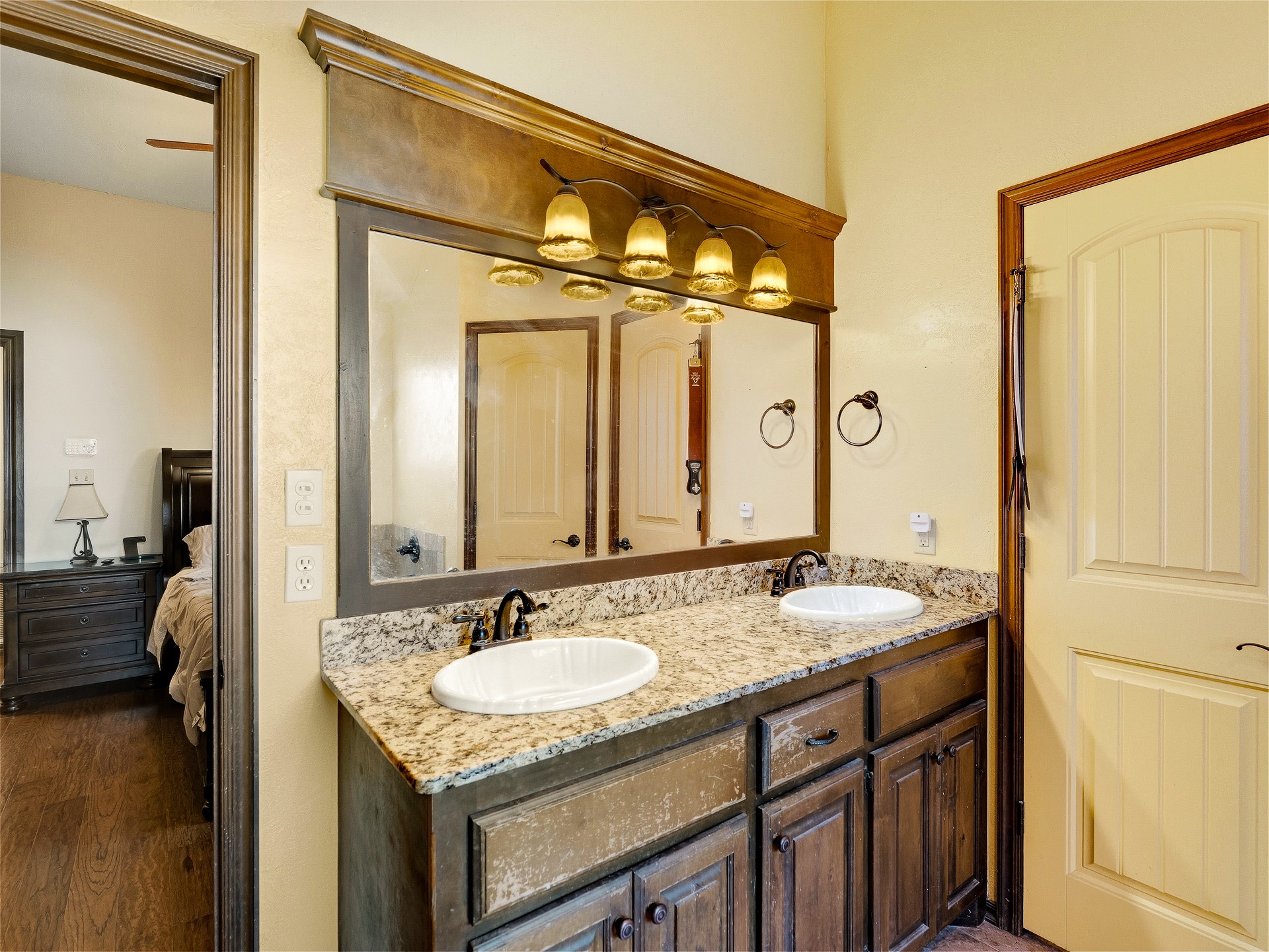 431 Westchester Court Property Photo 22