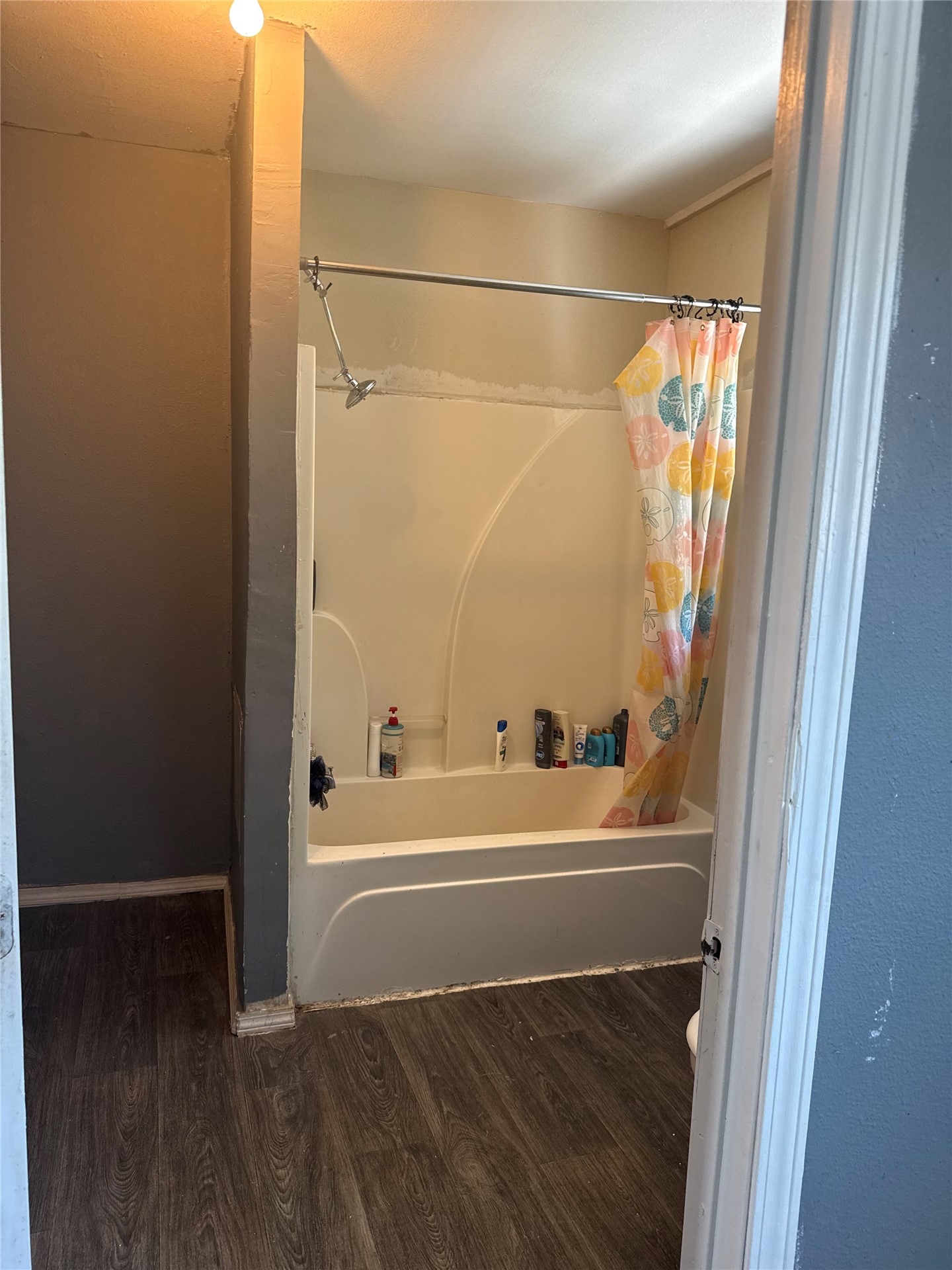 827 N Norfolk Avenue Property Photo 48
