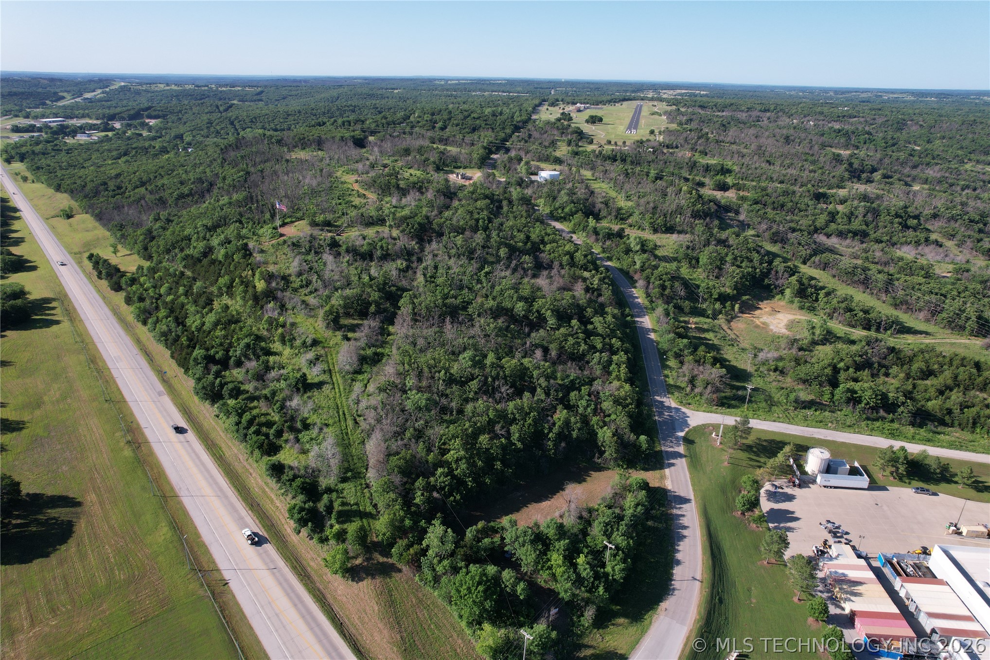 3670 N Airport Road Property Photo 12