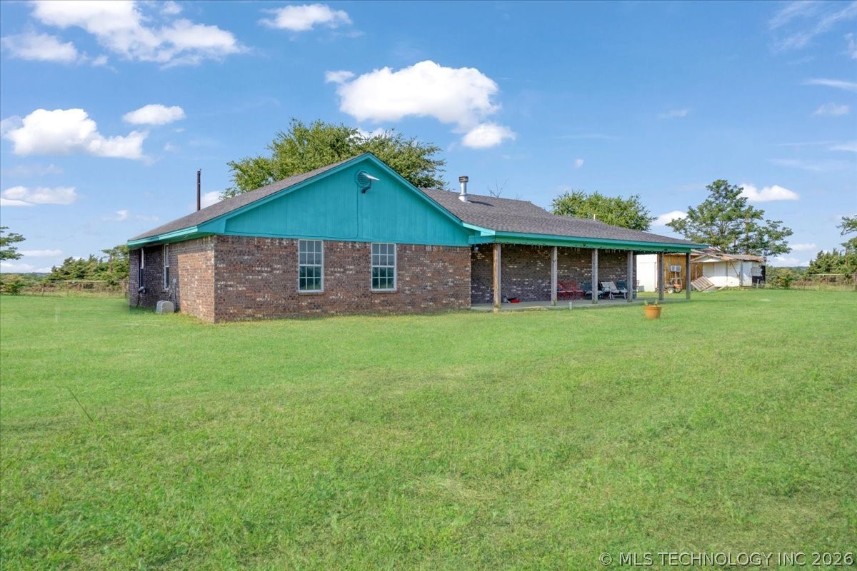 1355 Armstrong Academy Property Photo 7