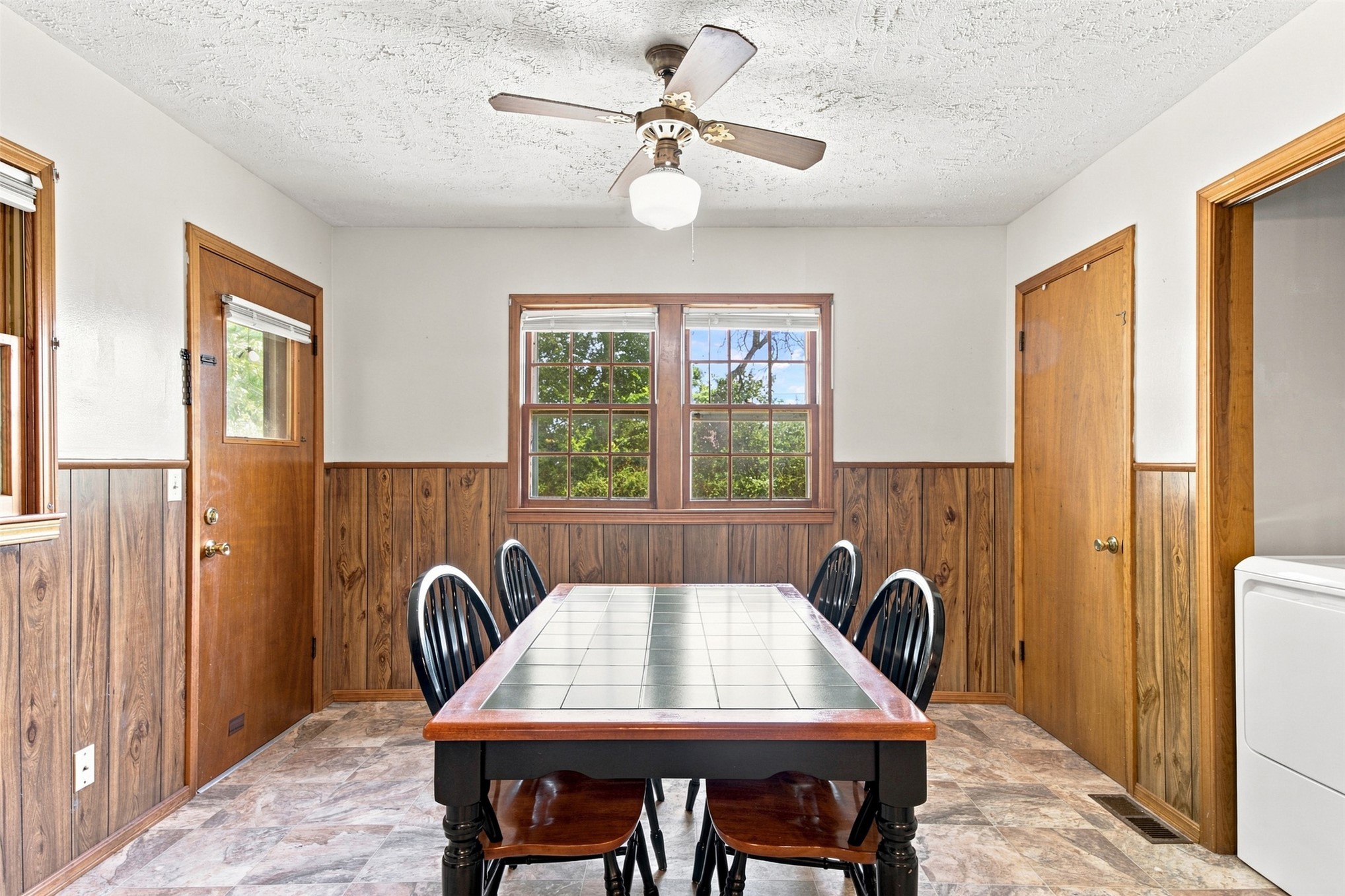 526 S Scraper Street Property Photo 18