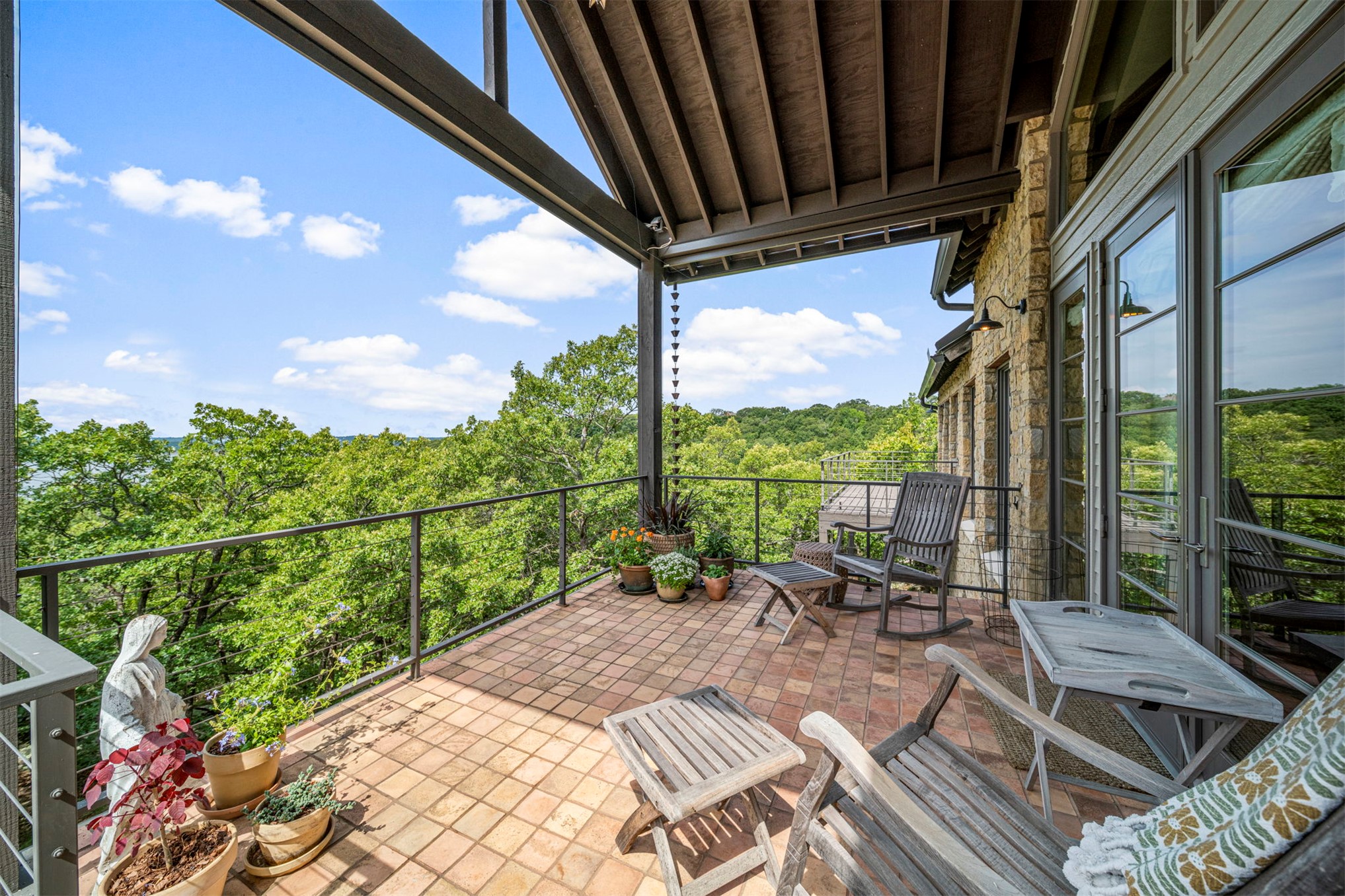 124 Rocky Hill Drive Property Photo 3