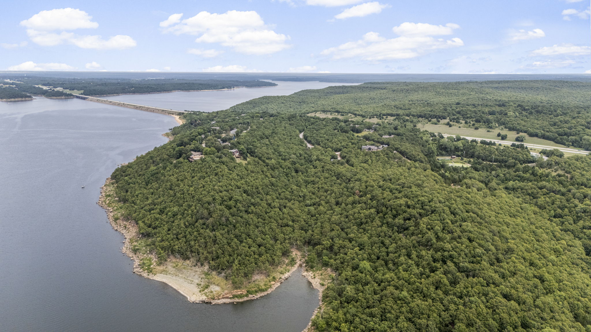 124 Rocky Hill Drive Property Photo 4