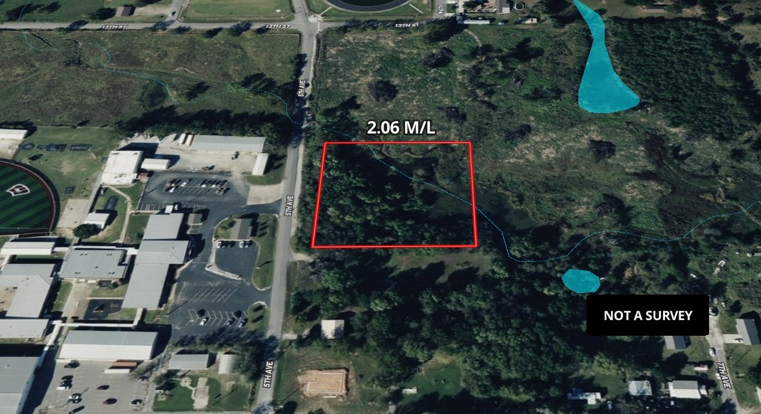 1020 5th Avenue Property Photo 3