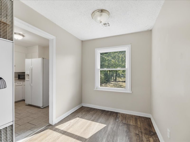 1017 Wesley Avenue Property Photo 7