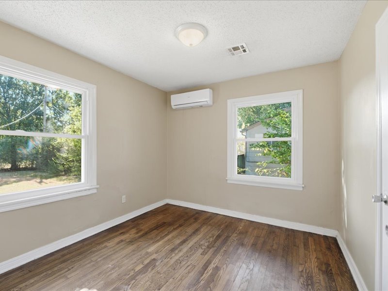 1017 Wesley Avenue Property Photo 13