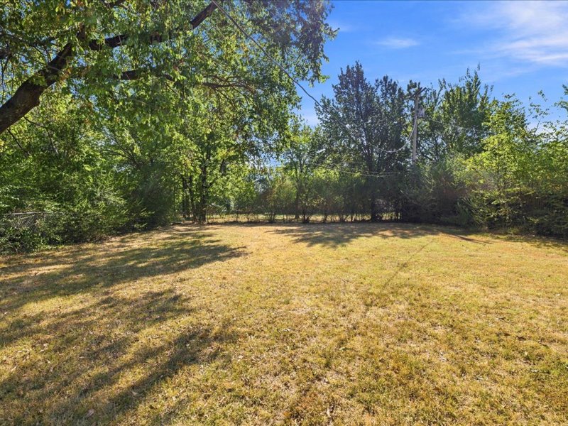 1017 Wesley Avenue Property Photo 16