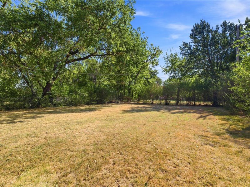 1017 Wesley Avenue Property Photo 18