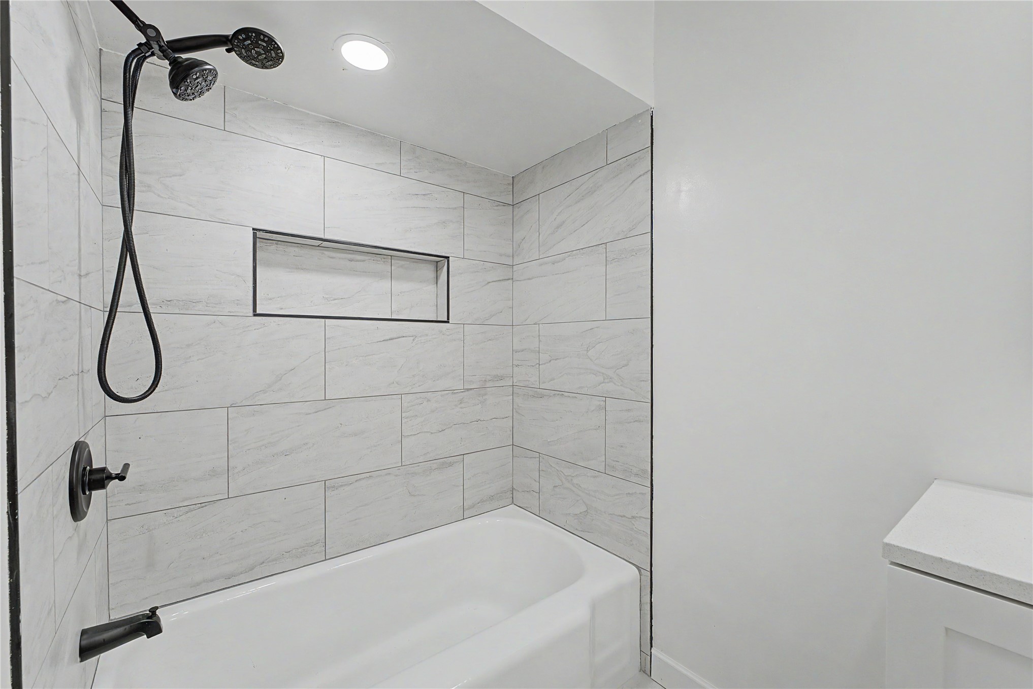 5235 S 69th East Avenue Property Photo 15