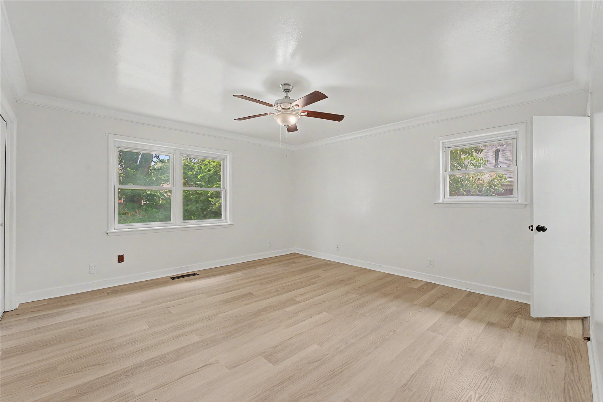 5235 S 69th East Avenue Property Photo 16
