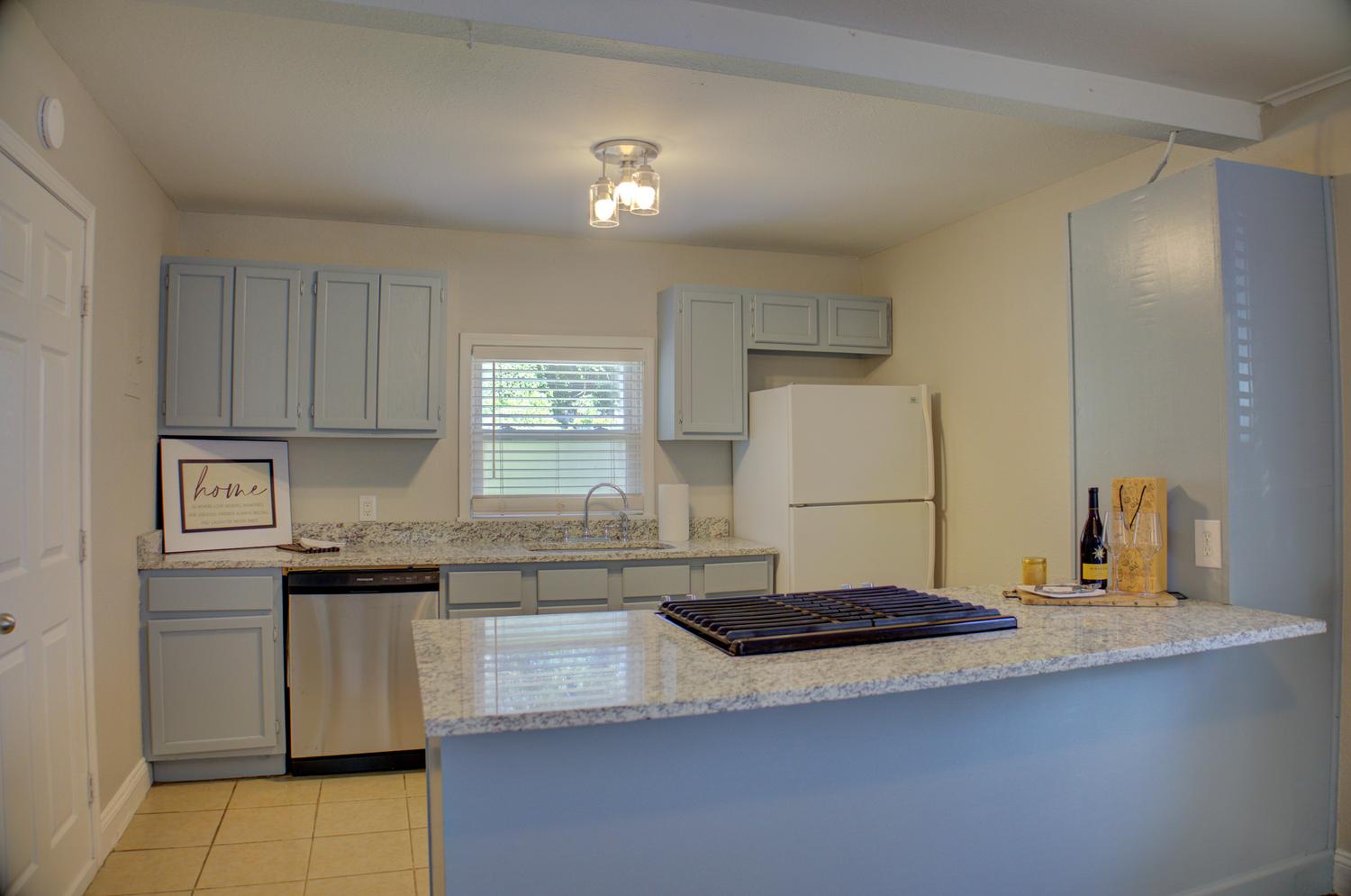 4615 4th Place Property Photo 13