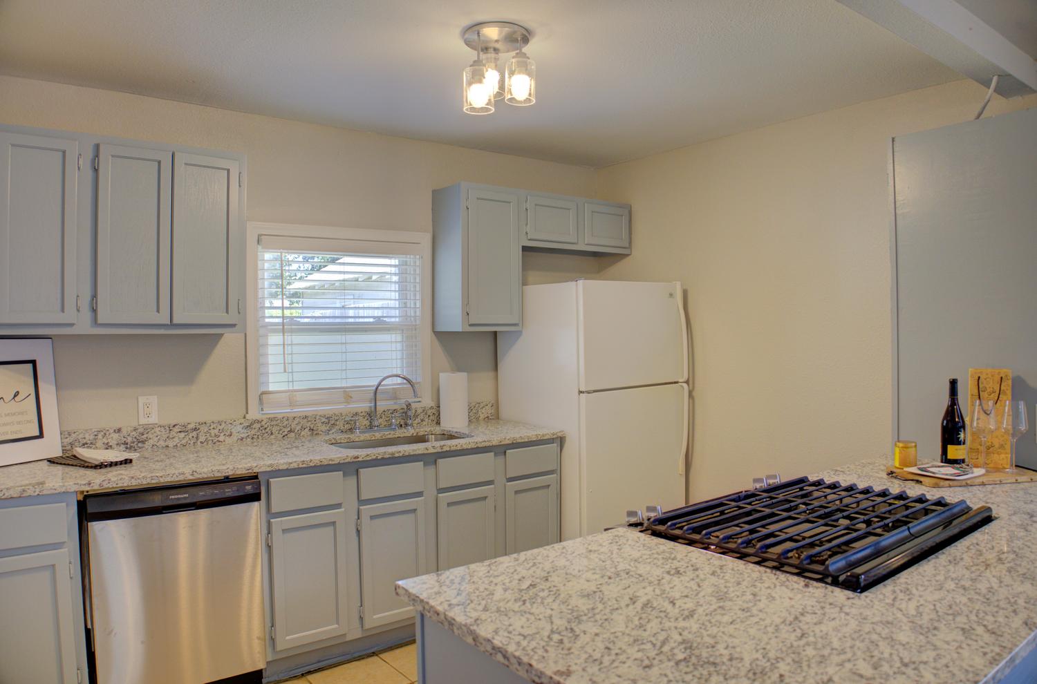 4615 4th Place Property Photo 14