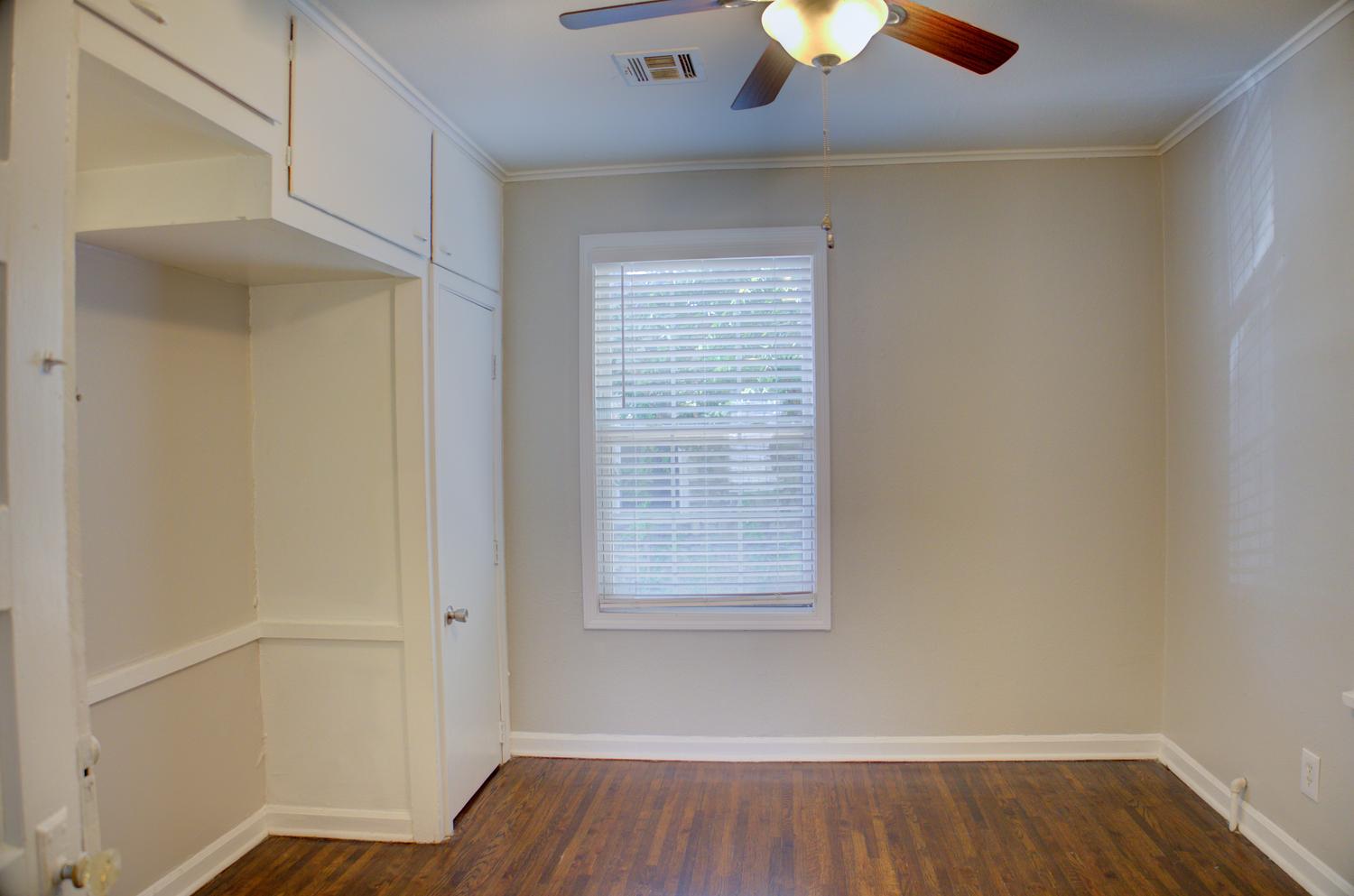 4615 4th Place Property Photo 28