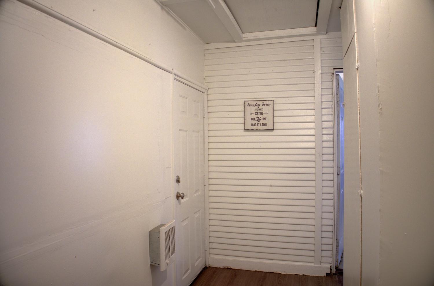 4615 4th Place Property Photo 32