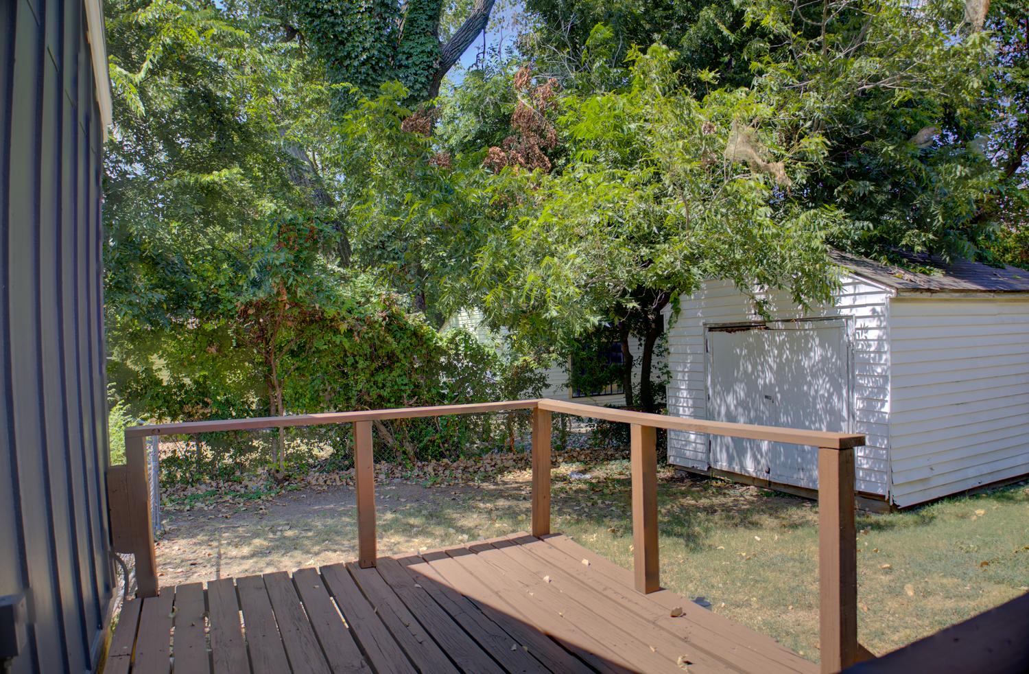 4615 4th Place Property Photo 34