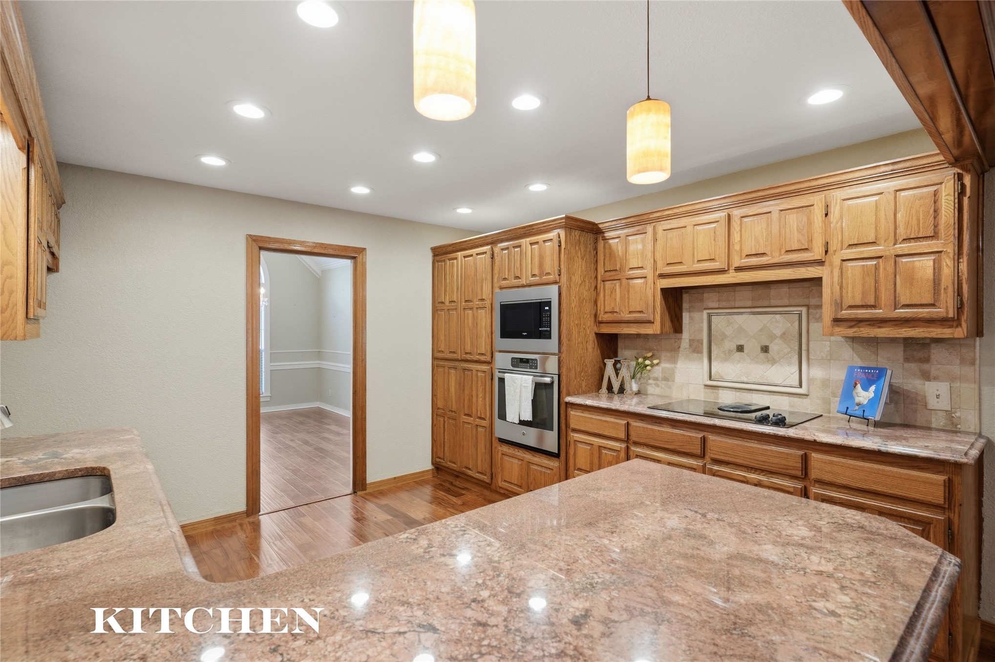 5204 E 88th Street Property Photo 5